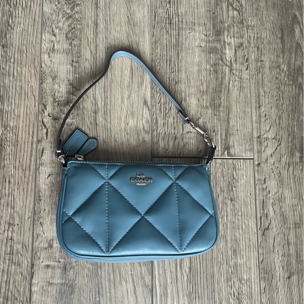 Coach Nolita 19 Puffy Diamond Quilting Leather Wristlet/Shoulder Bag (CM254)